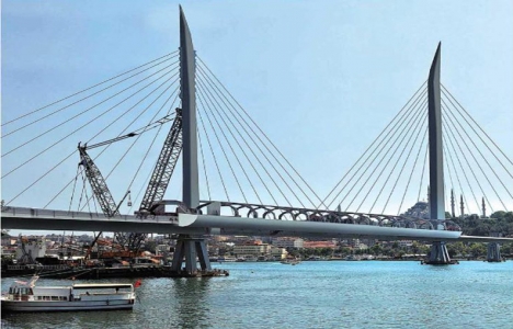 haliçe yapılacak köprü,haliç köprü simülasyonu,İbb,Kadir Topbaş,Haliç Köprü,Süleymaniye Camii