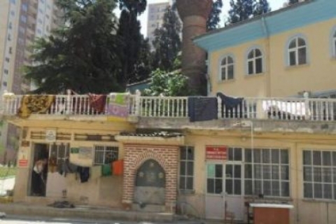 bursa kiremitçi sinan bey cami, kentsel dönüşüm çalışmaları, Kiremitçi Sinan Bey Camii, MHP Osmangazi Meclis Üyesi Cemil Aydın, bursadaki-kiremitci-sinan-bey-camide-insaat-iscileri-kaliyor bursa kiremitçi sinan bey cami, kentsel dönüşüm çalışmaları, Kiremitçi Sinan Bey Camii, MHP Osmangazi Meclis Üyesi Cemil Aydın