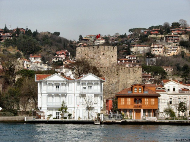 İstanbul Boğazı'nın iki yakası, Mütekabiliyet Yasası, yalılar, yalı, yalı nedir ,satılık yalı , yalı resimleri ,yalı spor , ayakkabı ,maltepe ,yalı spor ,yalı çapkını sözleri ,yalı cafe ,yalı çiftliği, anadolu-hisari-bogazda-55-tarihi-yali-yeni-sahibini-ariyor İstanbul Boğazı'nın iki yakası, Mütekabiliyet Yasası, yalılar, yalı, yalı nedir ,satılık yalı , yalı resimleri ,yalı spor , ayakkabı ,maltepe ,yalı spor ,yalı çapkını sözleri ,yalı cafe ,yalı çiftliği