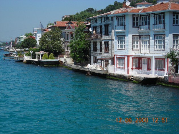 beylerbeyi-bogazda-55-tarihi-yali-yeni-sahibini-ariyor Boğazda 55 Tarihi Yalı Yeni Sahibini Arıyor