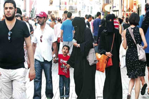 Kültür ve Turizm Bakanlığı,Turizm,iranlı turist,türkiyeye gelen turist sayısı, iranli-turist-sayisi-yuzde-40-azaldi Kültür ve Turizm Bakanlığı,Turizm,iranlı turist,türkiyeye gelen turist sayısı