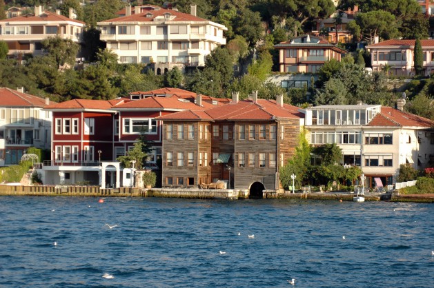 kandilli-bogazda-55-tarihi-yali-yeni-sahibini-ariyor Boğazda 55 Tarihi Yalı Yeni Sahibini Arıyor