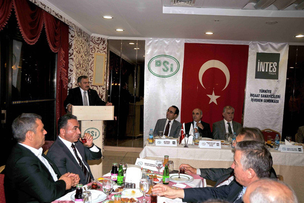İntes, Nitelikli İş Gücü Yetiştirilmesiyle İlgili 8. Projesini de Tamamladı