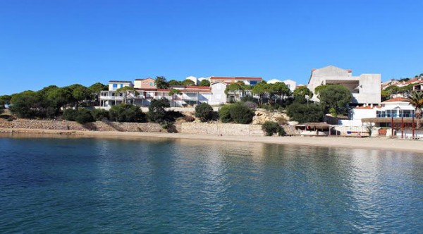 İzmir Çeşme’de Yağma Devri! izmir-cesmede-yagma-devri-2