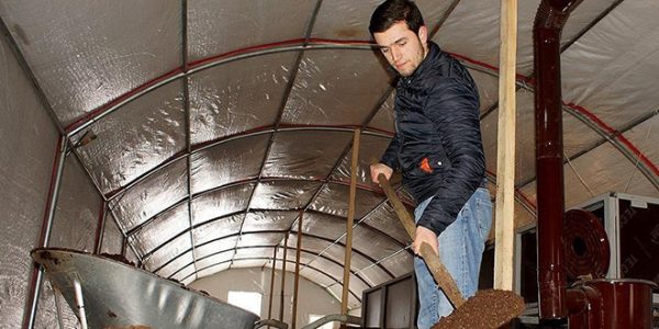 İşsiz Genç Solucan Gübresi Üretim Tesisi Kurdu İşsiz Genç Solucan Gübresi Üretim Tesisi Kurdu