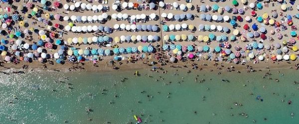 Türkiye’de ‘Mavi Bayraklı’ Plaj Sayısı 459’a Ulaştı Türkiye’de ‘Mavi Bayraklı’ Plaj Sayısı 459’a Ulaştı