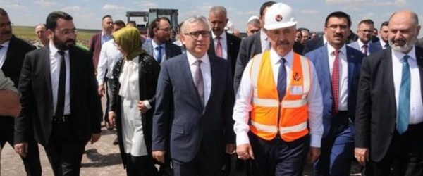 Bakan Arslan’dan Niğde’ye Havalimanı ve Hızlı Tren Müjdesi