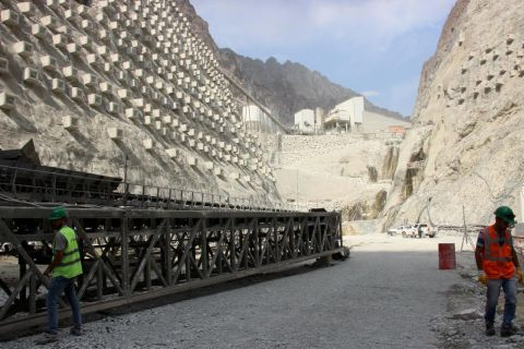 Yusufeli Barajı ve HES 2021 Yılında Açılacak Yusufeli Barajı ve HES 2021 Yılında Açılacak