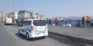 İstanbul Polisi: Zaruri Olmadıkça Dışarı Çıkmayın