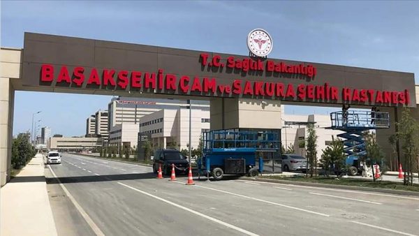 Başakşehir Çam ve Sakura Şehir Hastanesi Açılıyor Başakşehir Çam ve Sakura Şehir Hastanesi Açılıyor