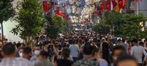 Yabancıların Şehri İstanbul: 2,2 Milyon Kişi İstanbul’dan Ayrıldı