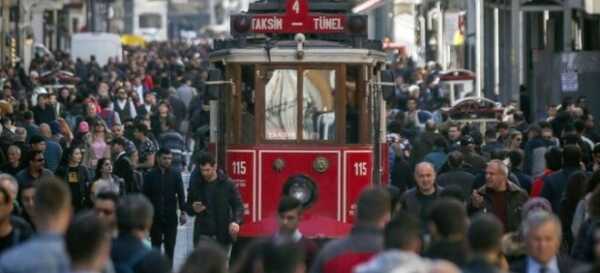 İstanbul, Gerileyen Nüfusuna Rağmen 131 Ülkeyi Geride Bıraktı İstanbul, Gerileyen Nüfusuna Rağmen 131 Ülkeyi Geride Bıraktı