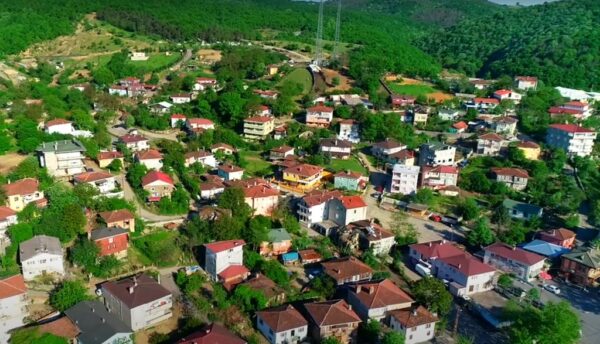 Beykoz’da Yaşayan Yaklaşık 700 Hane Diken Üstünde! Beykoz’da Yaşayan Yaklaşık 700 Hane Diken Üstünde!