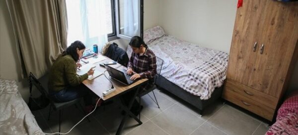 En Fazla Öğrenci Bulunan 10 İldeki Ortalama Kiralık Konut Fiyatları En Fazla Öğrenci Bulunan 10 İldeki Ortalama Kiralık Konut Fiyatları