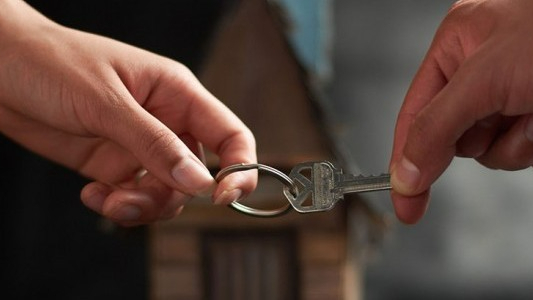 Taşınmaz Satışlarında Güvenli Ödeme Sistemi (GÖS) Zorunluluğu Ertelendi Taşınmaz Satışlarında Güvenli Ödeme Sistemi (GÖS) Zorunluluğu Ertelendi